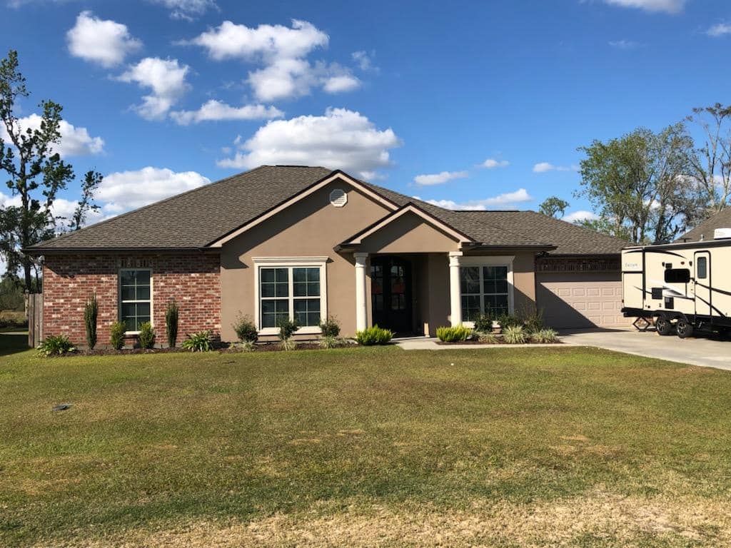 Roofing project for Ashley Dupont
